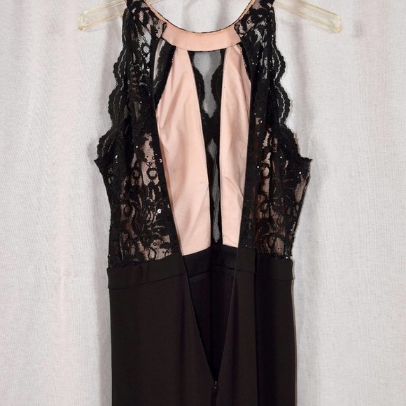 MORGAN & CO long black open back, lace top formal maxi dress, size 1 - Picture 3 of 3